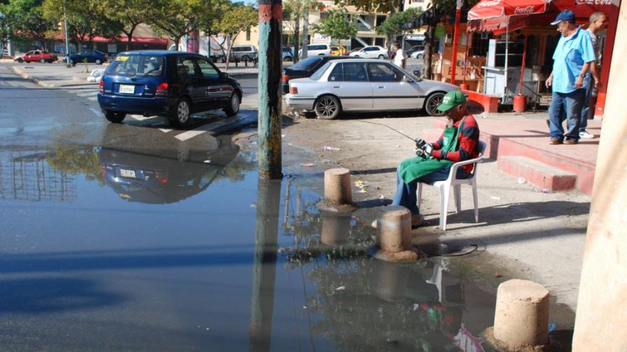 Aguas del sistema sanitario a granel