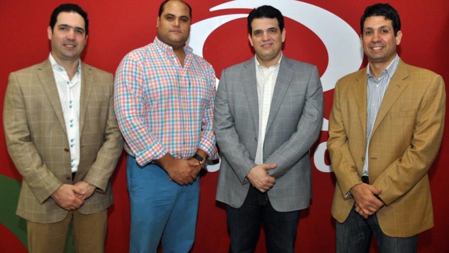 Quiznos abre nuevo local en Santiago