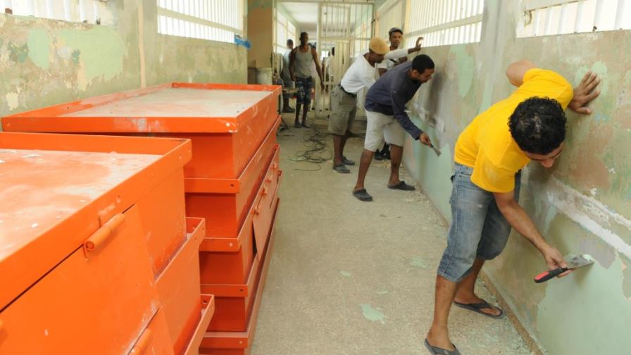 Procuraduría transfiere penal Najayo-Hombres al Modelo Penitenciario