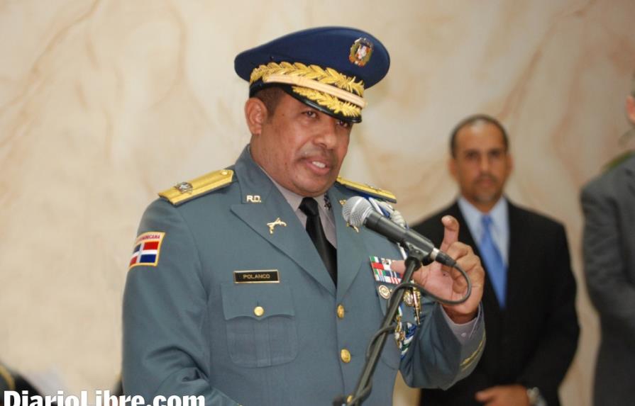 La Policía Nacional excluirá de sus líneas 50 oficiales y suboficiales
