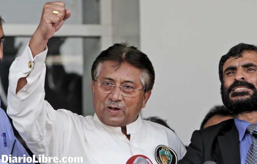 El ex presidente Musharraf regresa a Pakistán tras exilio