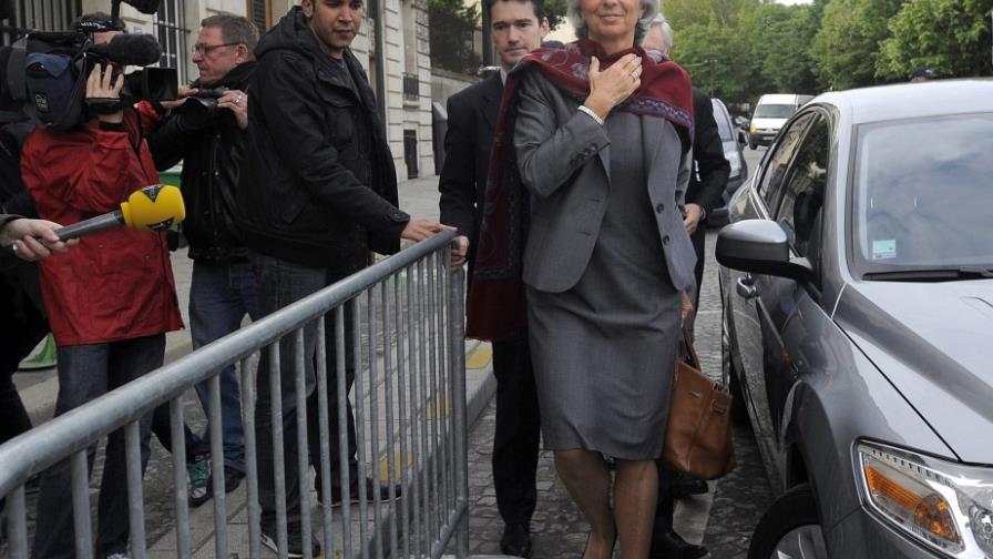 Lagarde evita su imputación por malversación cuando era ministra en Francia