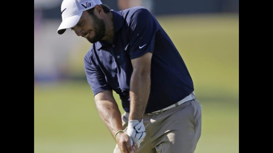 Francesco Molinari lidera en campeonato PGA, McIlroy está fuera Francesco Molinari lidera en campeonato PGA, McIlroy está fuera