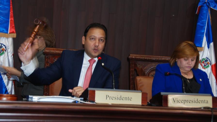 Diputados aprueban cambios que suben penas a los menores Diputados aprueban cambios que suben penas a los menores