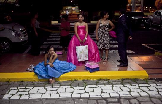 Una fiesta de 15 para niñas con cáncer
