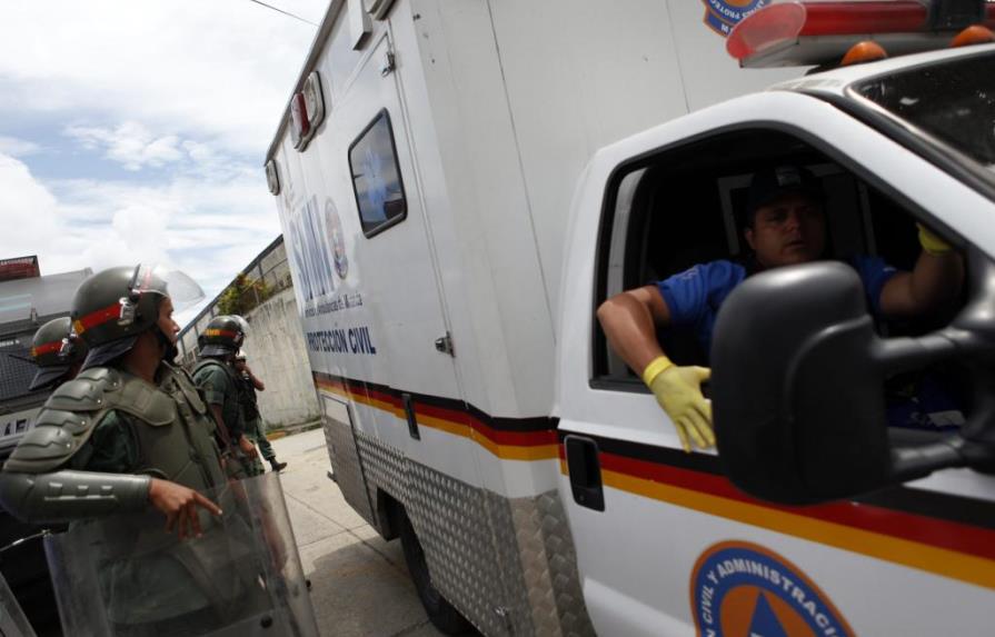 Riña en cárcel venezolana deja al menos 25 muertos y 50 heridos, según ONG