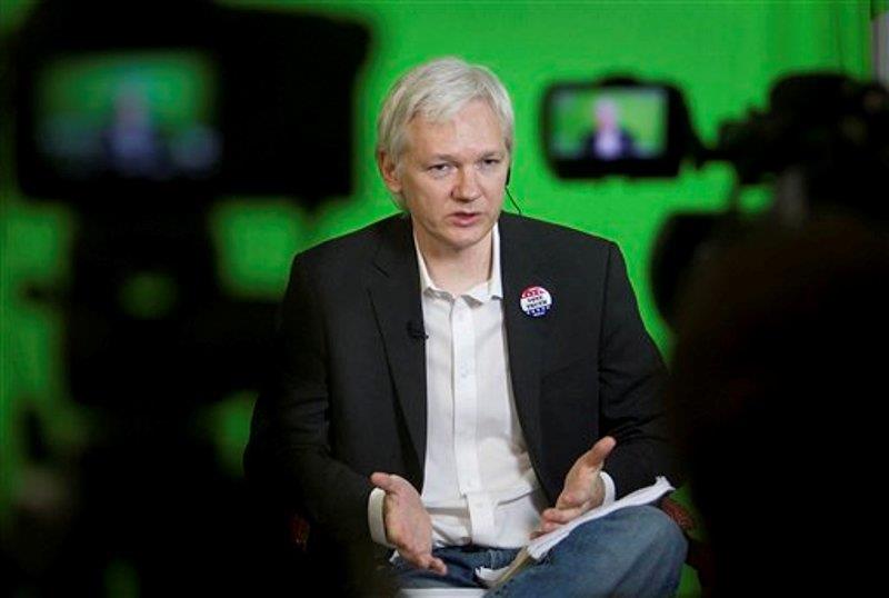 Filtran a WikiLeaks guión de cinta sobre Assange