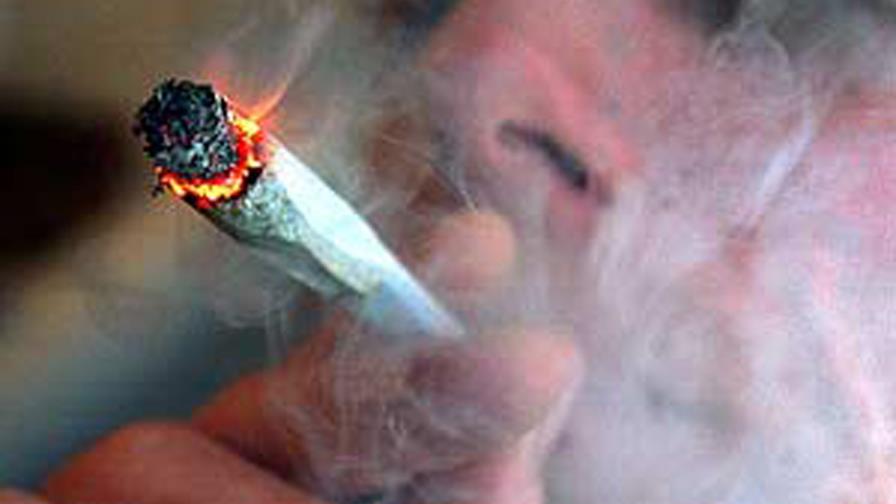 Adictos a marihuana con pequeñas cantidades no serán arrestados en NY