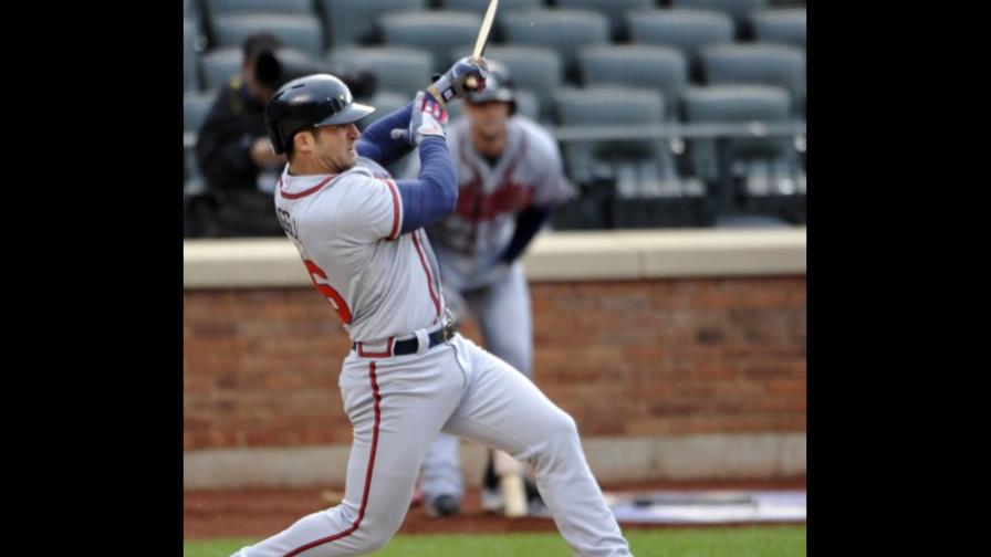 Bravos ganan a Mets en 10 innings