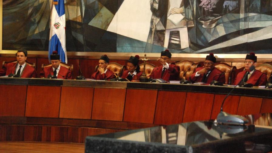 El Tribunal Constitucional establece el criterio de nacionalidad El Tribunal Constitucional establece el criterio de nacionalidad