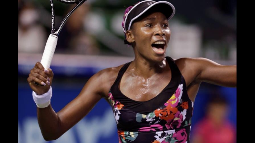 Venus Williams pasa a semifinales del Abierto de Tokio