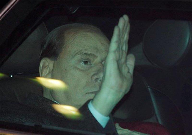Berlusconi relanza Forza Italia