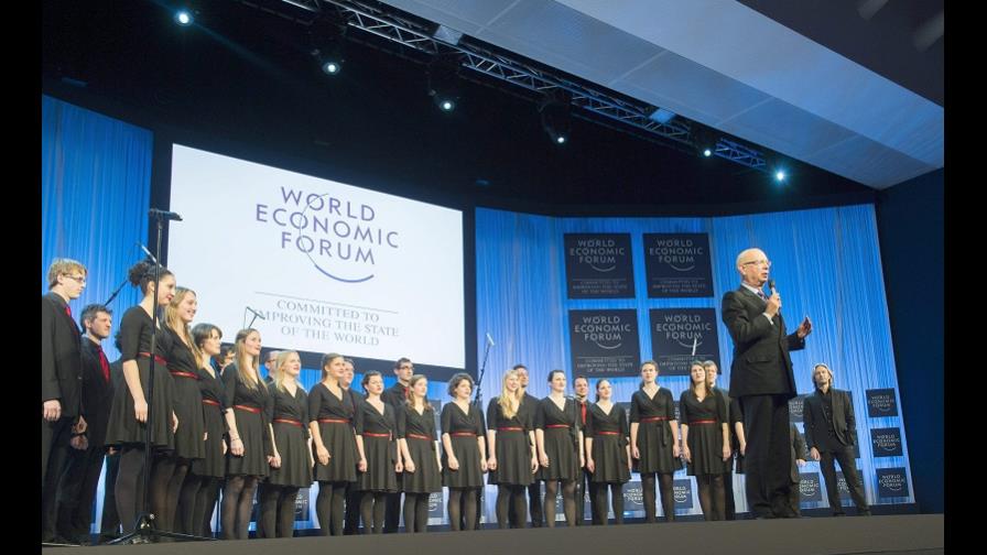 Davos pone fecha a la recuperación, pero advierte de que no es definitiva