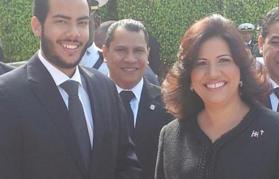 Danilo Medina llega a la sede del Congreso Nacional