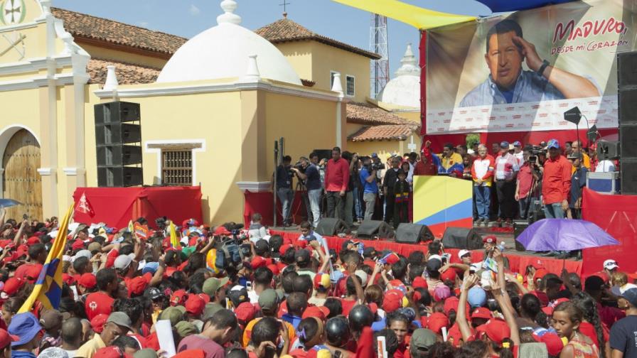 Un aparato estatal altamente politizado en Venezuela