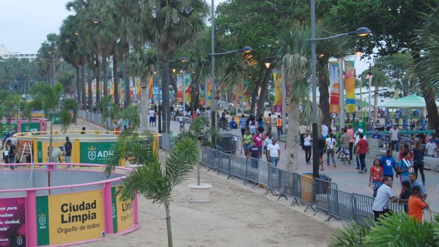 El tránsito en el Malecón, cerrado desde las 5:00 de la tarde