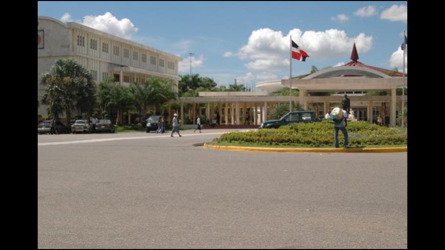 Consejo de UASD retira reconocimiento a Felabel y expulsa a su directiva de universidad