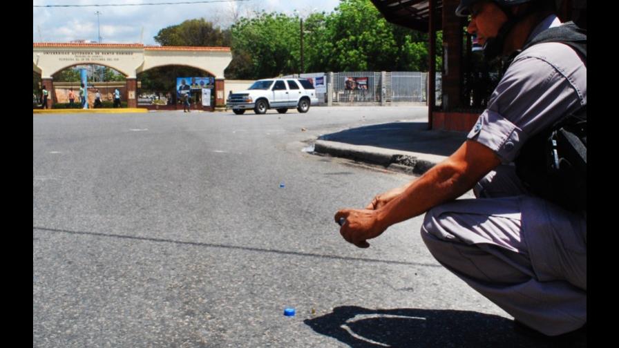 Consejo Universitario expulsa al Felabel y su directiva de la UASD Consejo Universitario expulsa al Felabel y su directiva de la UASD