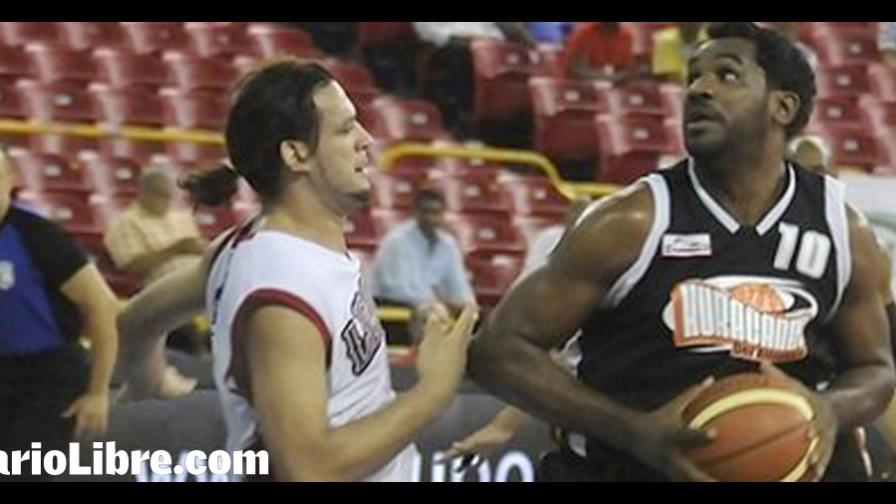 Los Titanes del Licey humillan a Cañeros