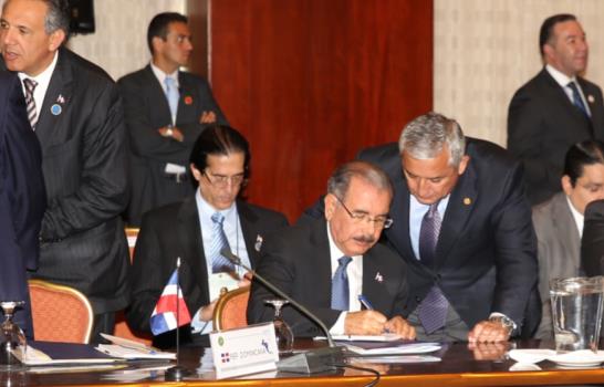 República Dominicana es miembro pleno del Sistema de la Integración Centroamericana República Dominicana es miembro pleno del Sistema de la Integración Centroamericana