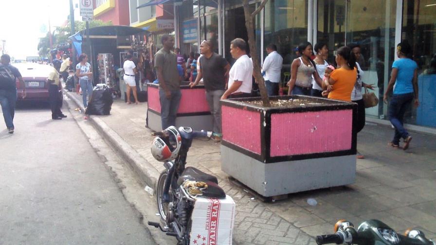 Comercio vuelve a dinamizarse, tras asueto por día de Navidad