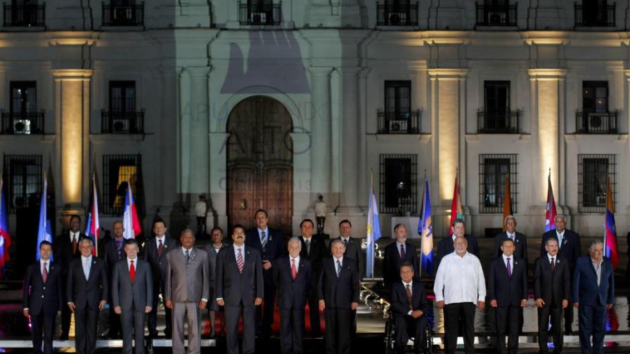 La Cumbre de la Celac reanuda sus trabajos en Santiago