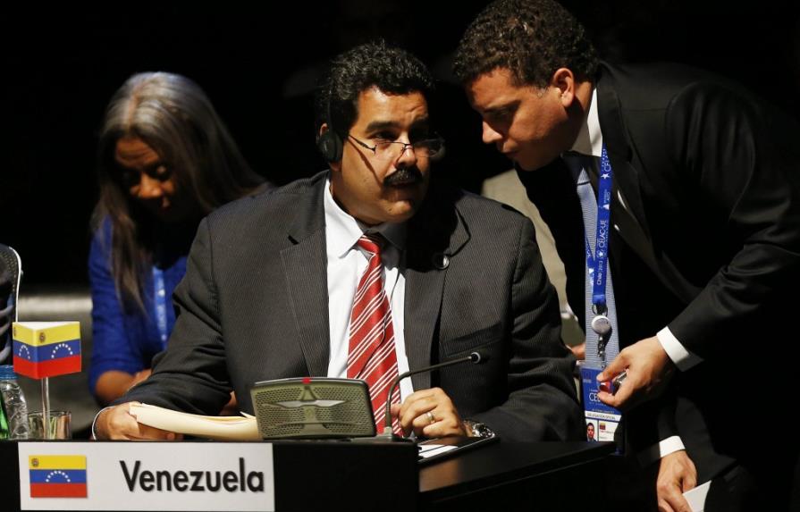 Maduro lee carta de Chávez en la Cumbre de la Celac