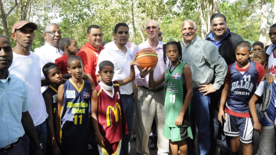 Festival de Mini Basket reunirá 800 niños Gran Santo Domingo