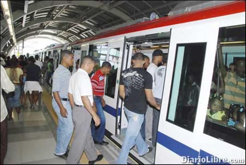 Línea II del Metro transportará gratis a partir del lunes