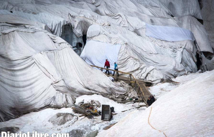 Mantas para proteger el glaciar
