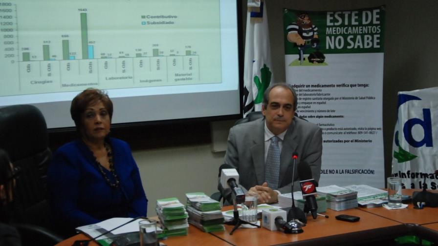 Demandan actualizar el catálogo de medicamentos del Plan Básico de Salud