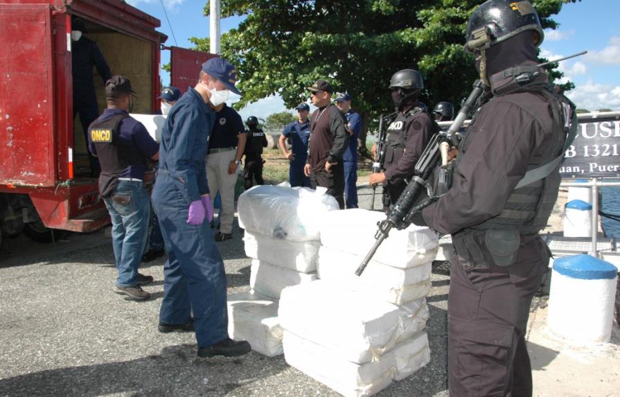 Decomisan más de 1,000 kilos de droga que venezolanos entrarían a RD
