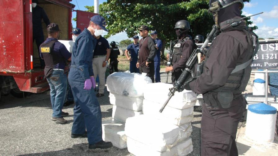 Decomisan más de 1,000 kilos de droga que venezolanos entrarían a RD Decomisan más de 1,000 kilos de droga que venezolanos entrarían a RD