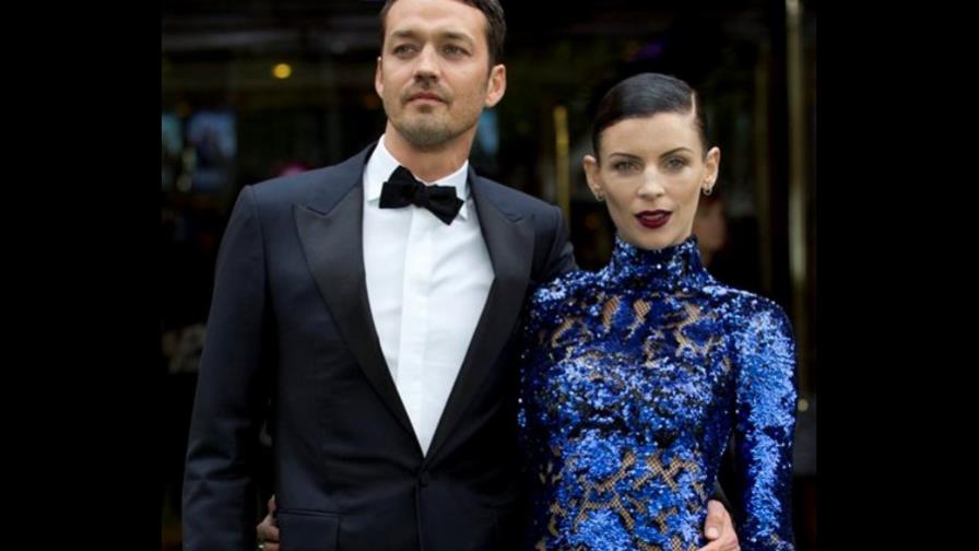 Esposa de Rupert Sanders pide divorcio