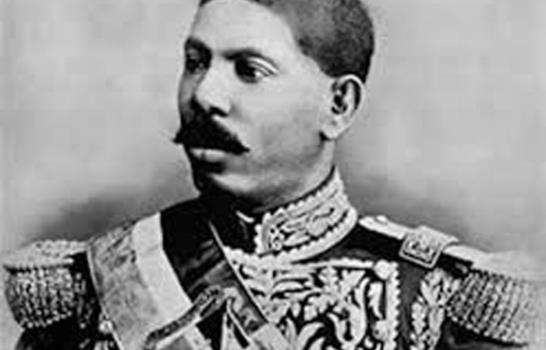 VICENTE DE LA MAZA R.: dos tiranicidios