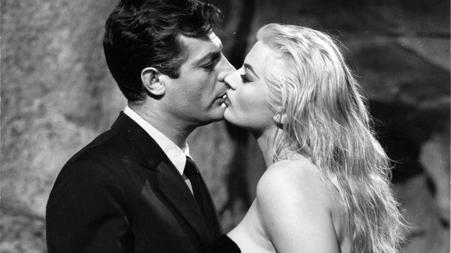 Amsterdam revive el universo de Fellini en la mayor antológica sobre cineasta