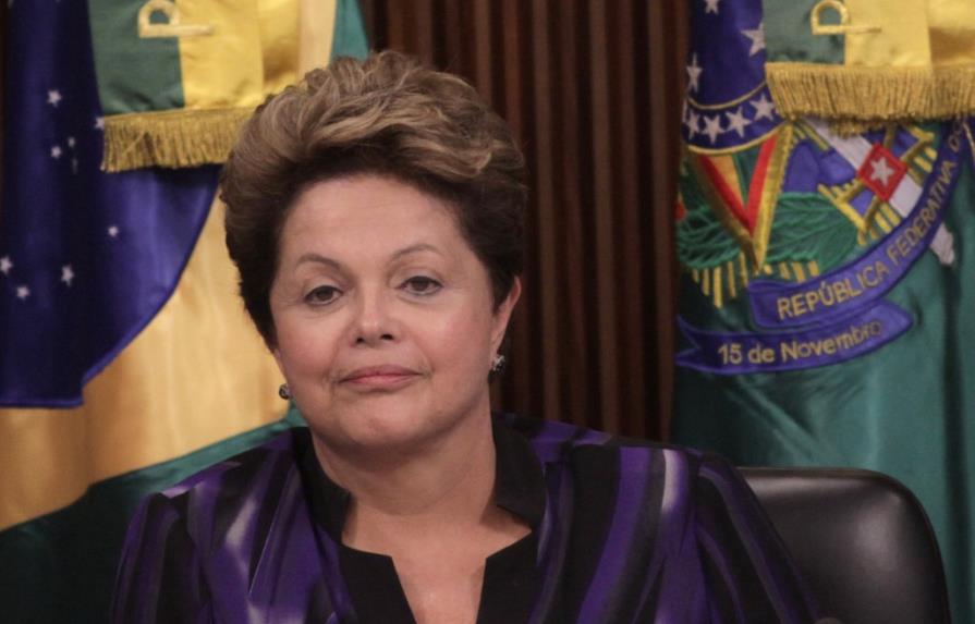 Se desploma la popularidad de Dilma Rousseff