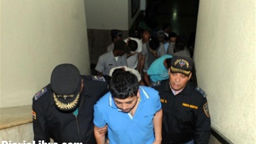 Colombianos acusados de narco apelan su prisión