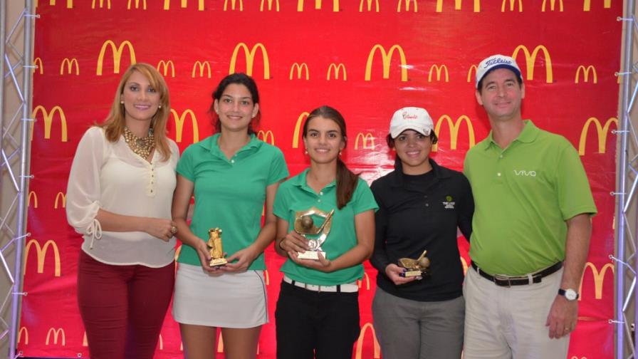 McDonalds realizó torneo de golf