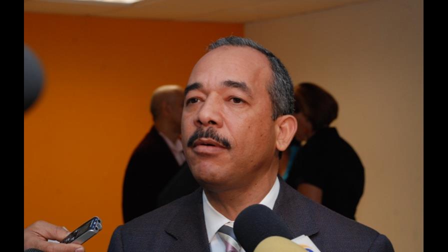 Bichara dice que el país no es el peor de AL en materia eléctrica