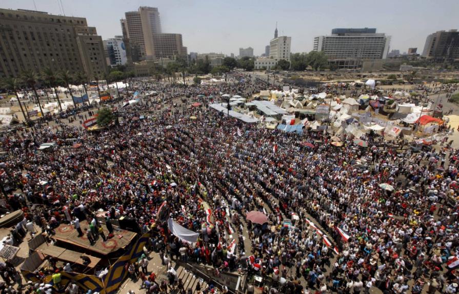 Mueren dos manifestantes en enfrentamientos al sur de El Cairo