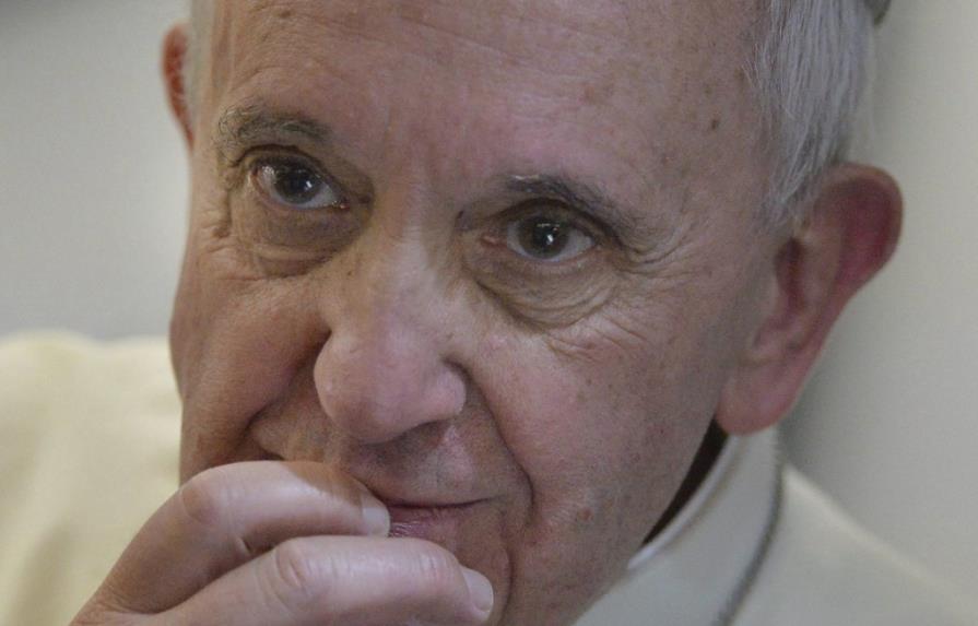 Palabras del papa sobre gais, recibidas entre buena señal y nada cambia