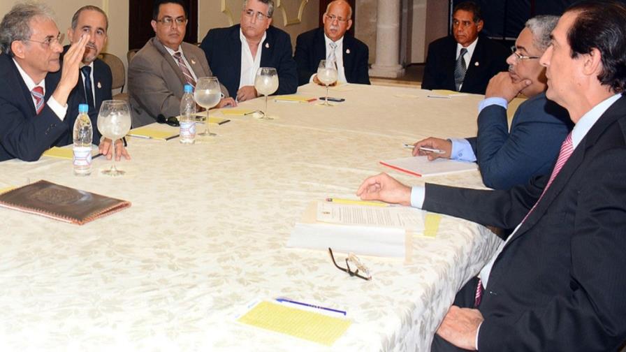 Gobierno podría intervenir en pedido de clínicas sobre per cápita