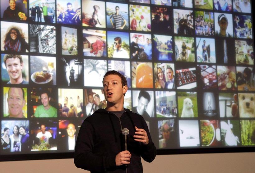El crecimiento móvil de Facebook devora sus beneficios en 2012