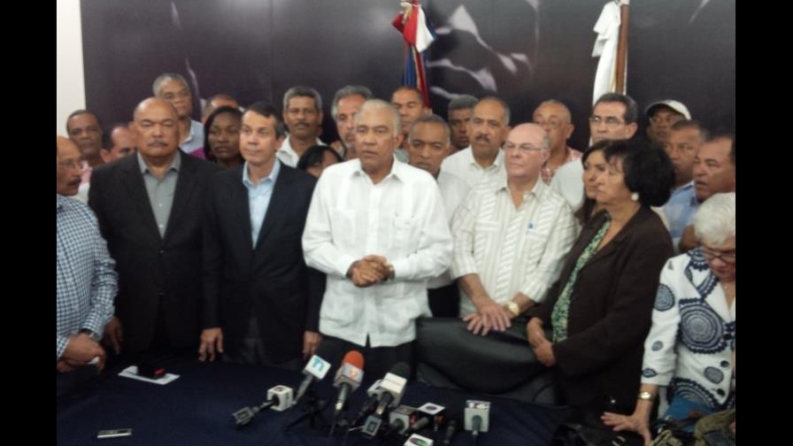 Seguidores de Hipólito Mejía convocan para mañana al CEN del PRD Seguidores de Hipólito Mejía convocan para mañana al CEN del PRD