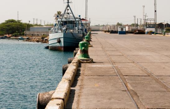 Gobierno ve con “buenos ojos” construir un puerto seco binacional