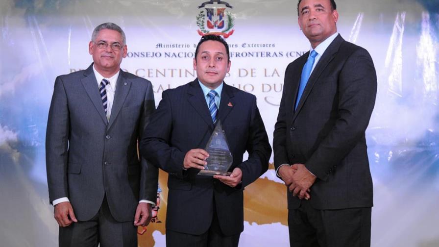 Cementos Andino recibe un galardón especial