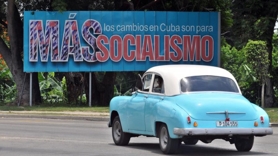 Cuba vende solo 50 autos en medio año