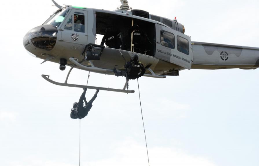 Ponen en servicio moderno helicóptero para lucha contra narcotráfico