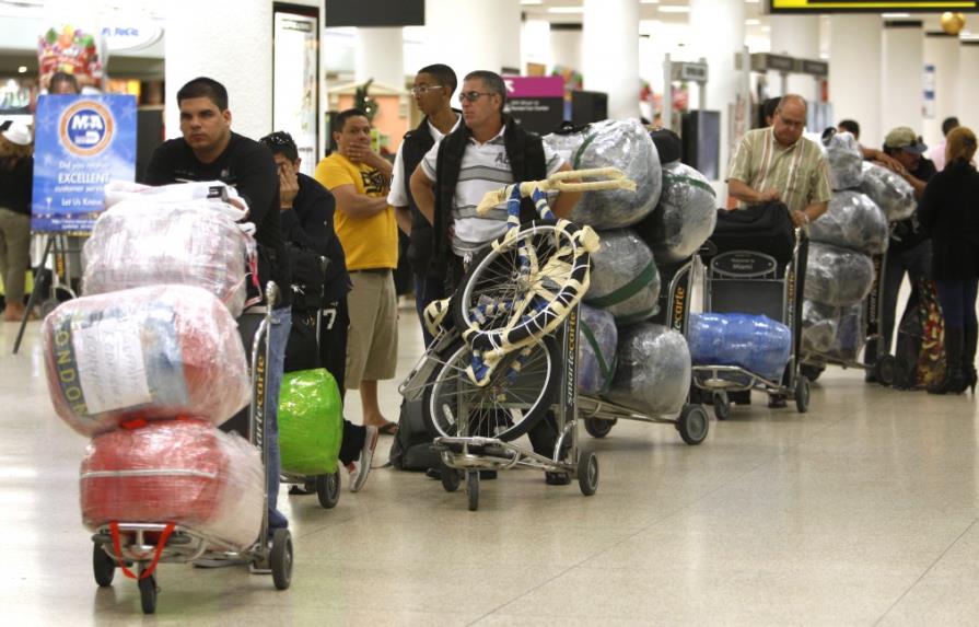 Cuba restringe bienes en equipaje de viajeros